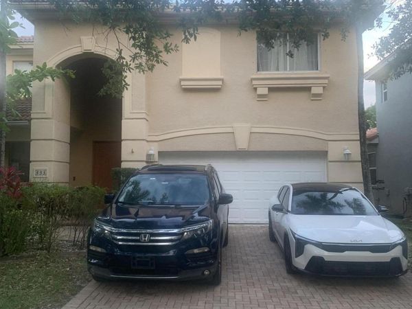 433 Gazetta Way, West Palm Beach, FL 33413