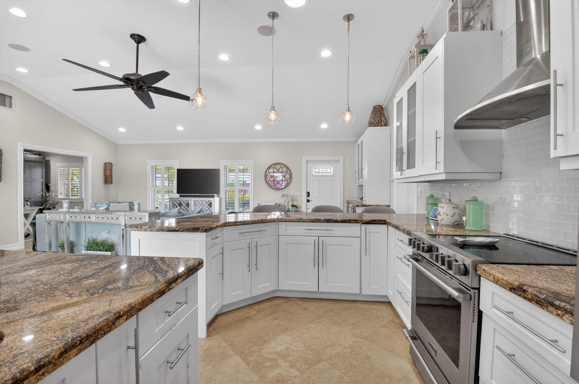 5800 NE 7th Avenue, Boca Raton, FL 33487 Photo