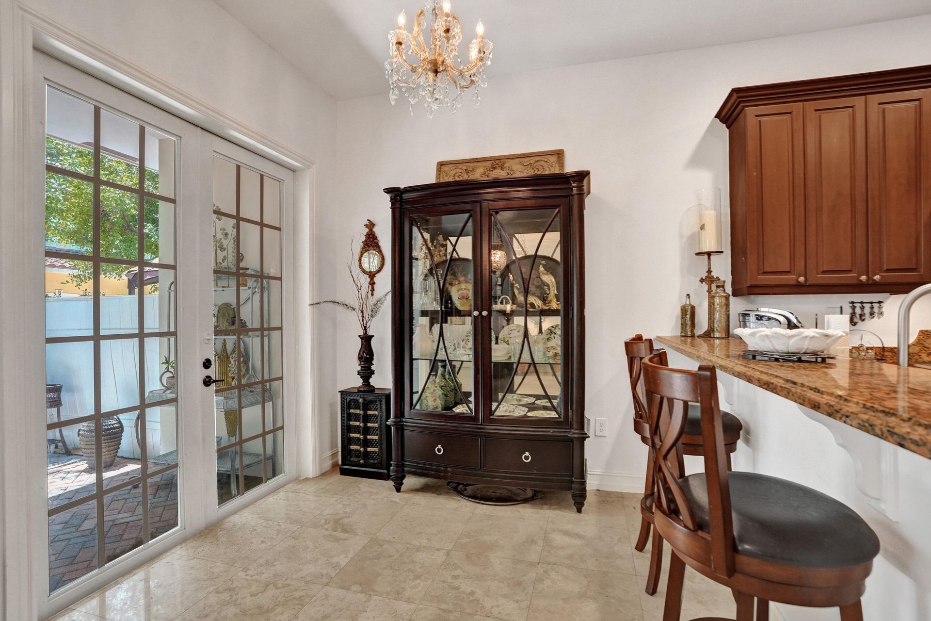 1127 N Victoria Park Road, Fort Lauderdale, FL 33304 Photo