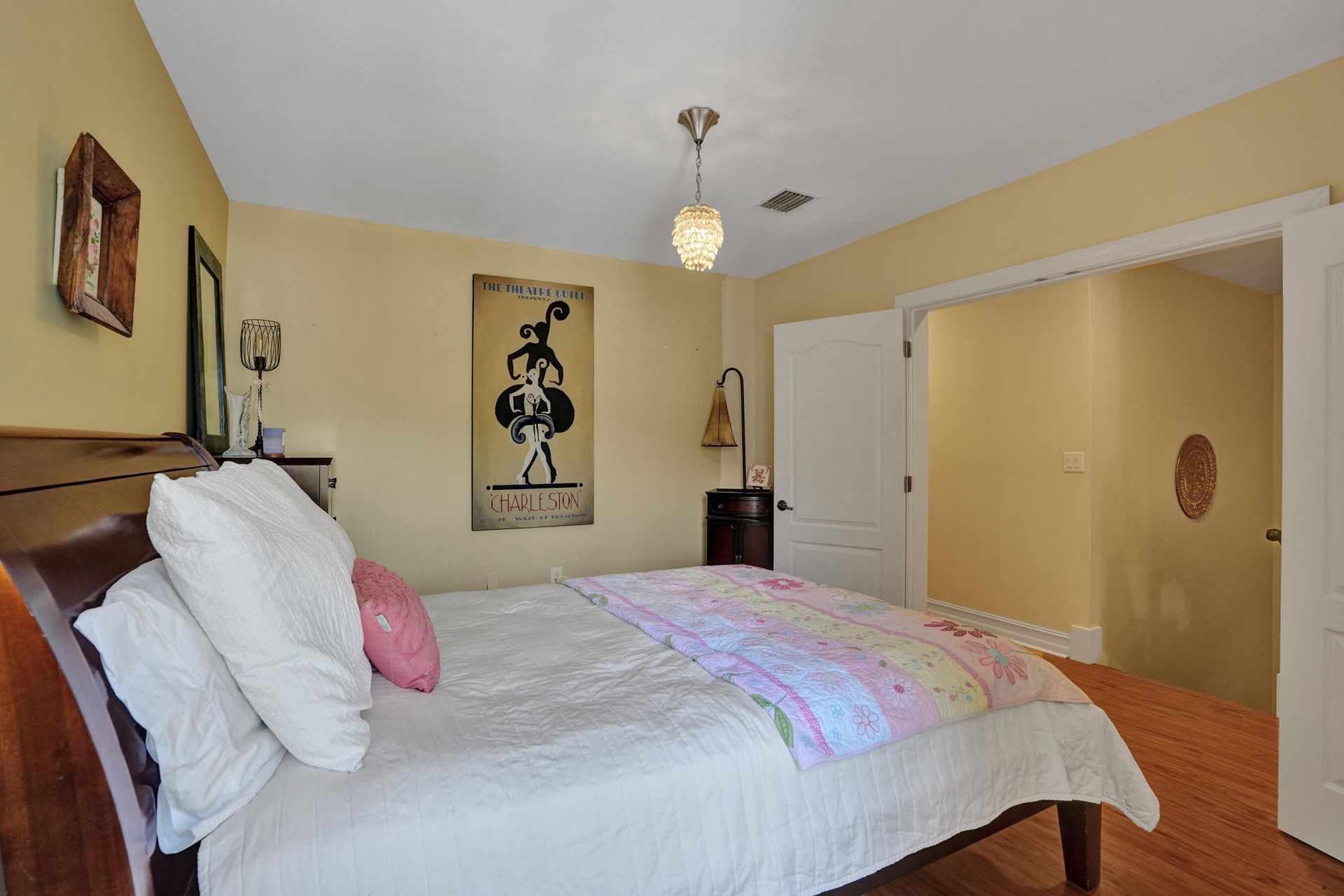 1127 N Victoria Park Road, Fort Lauderdale, FL 33304 Photo