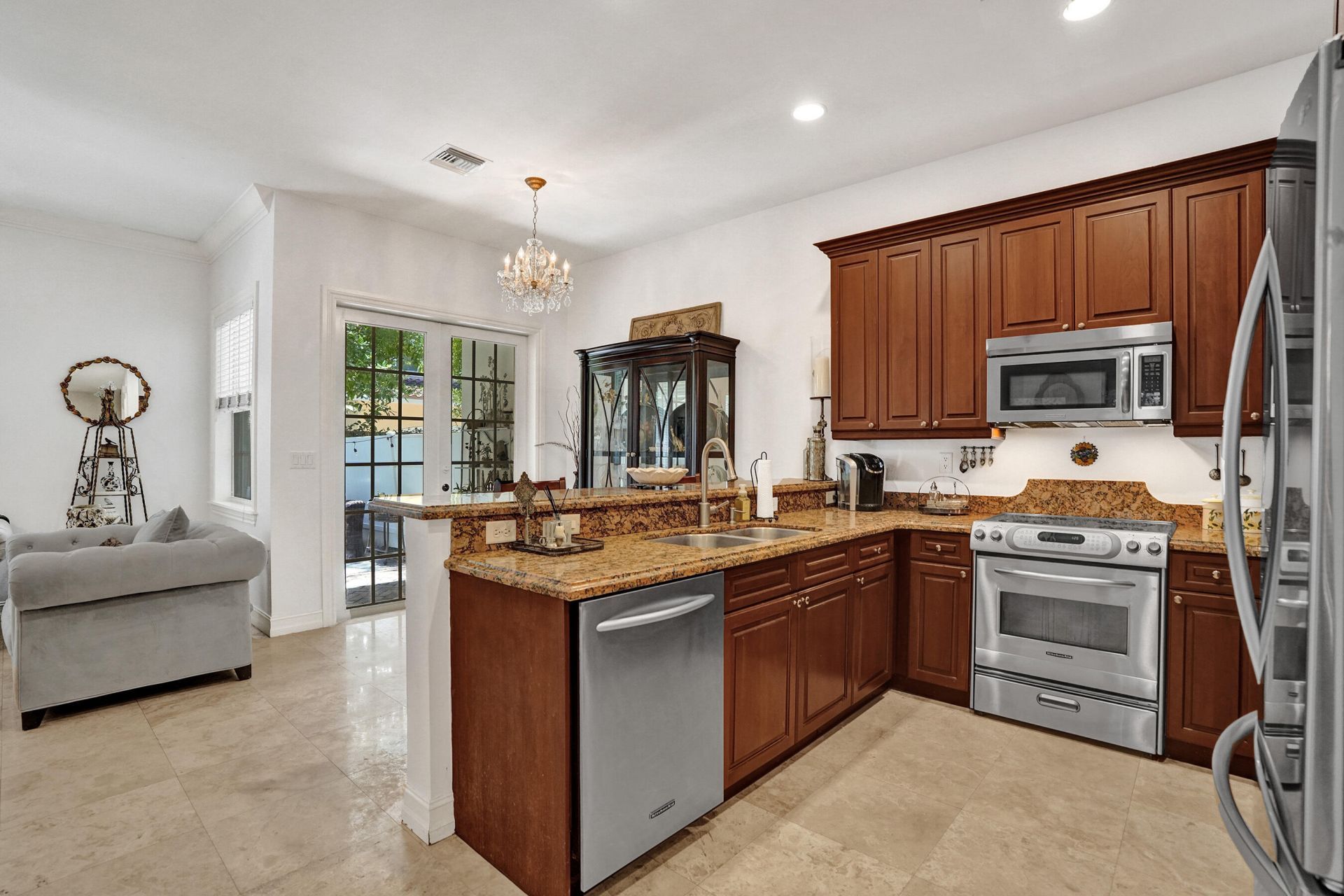 1127 N Victoria Park Road, Fort Lauderdale, FL 33304 Photo