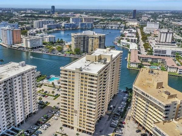 1833 S Ocean Drive, Unit 1209, Hallandale Beach, FL 33009