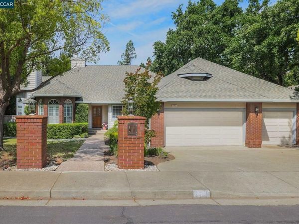 1441 Homestead Ave, Walnut Creek, CA 94598