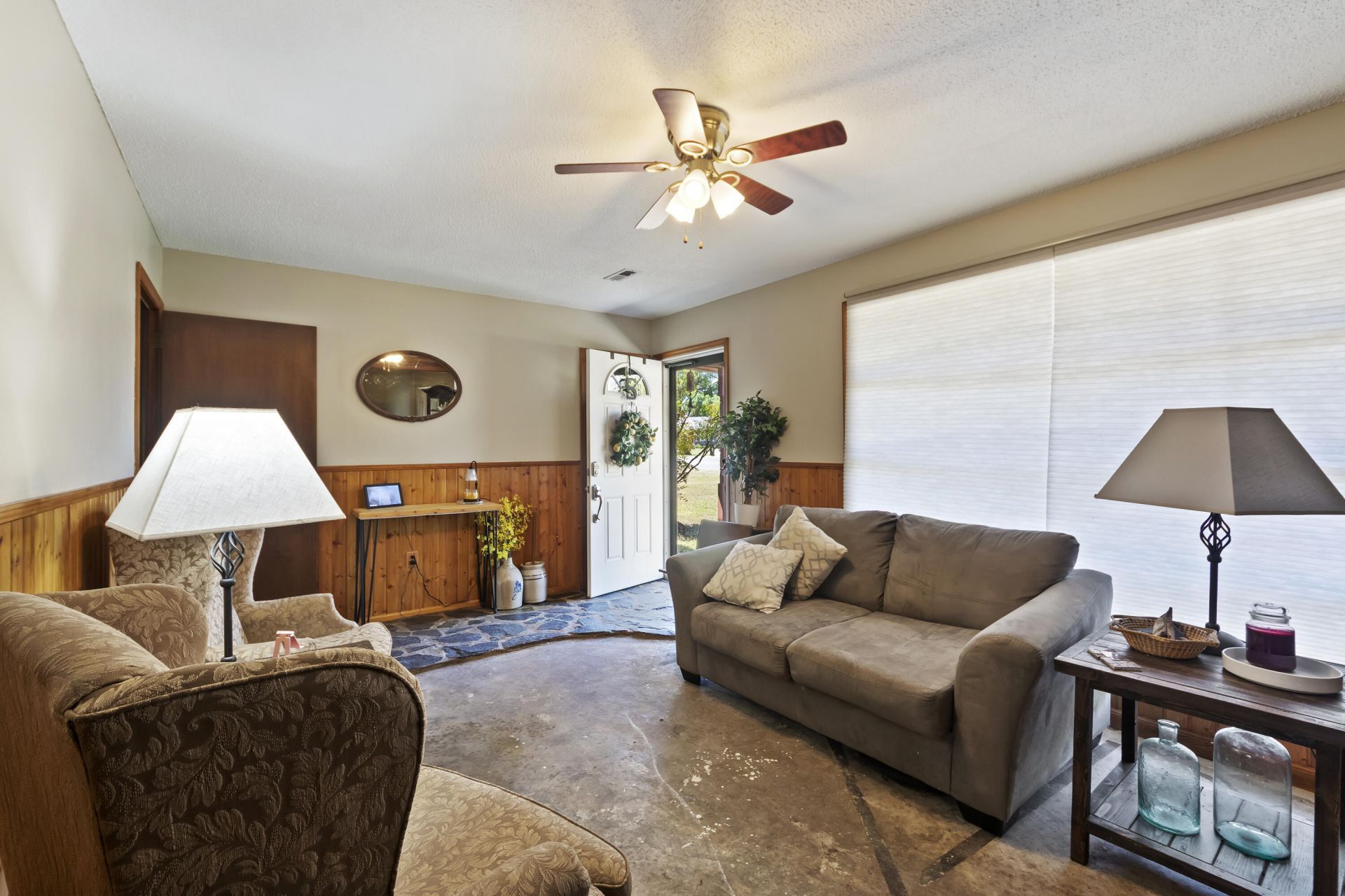 4905 Popperdam Creek Drive Photo 4