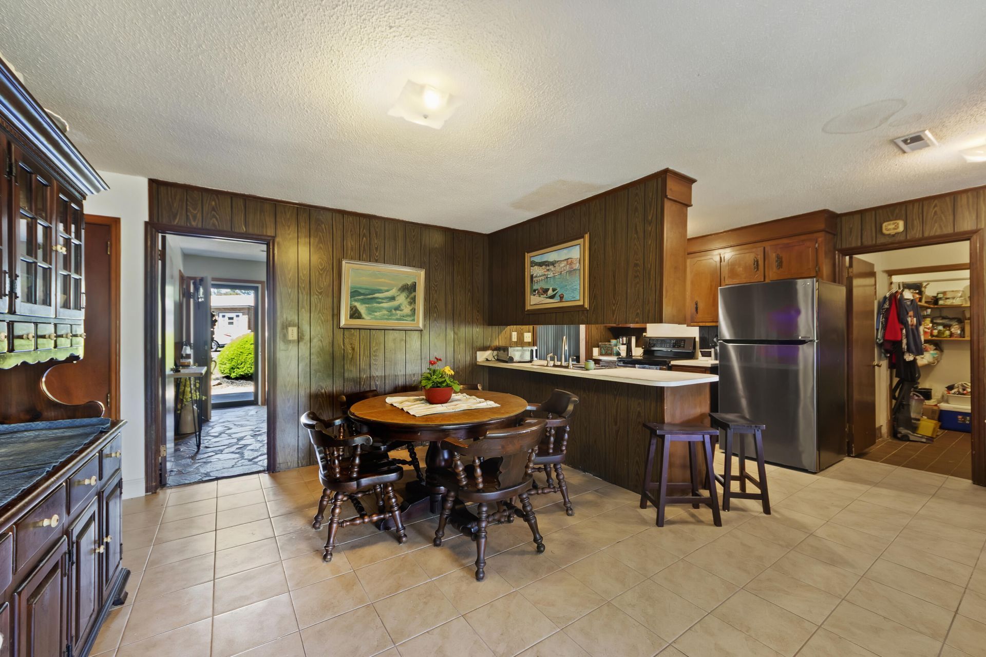 4905 Popperdam Creek Drive Photo 8