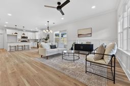 4833 Williams Avenue photo 4