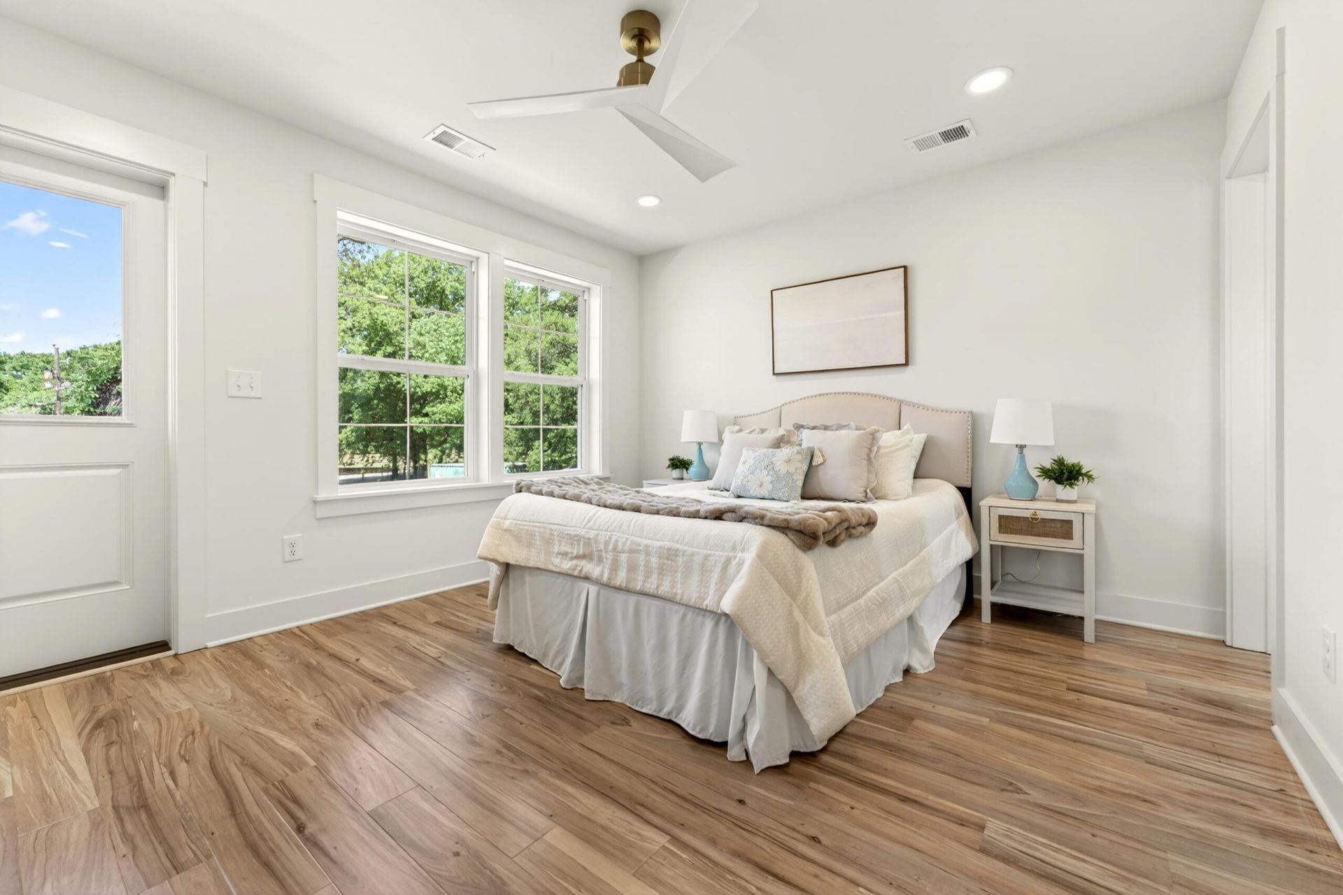 4831 Williams Avenue Photo 15