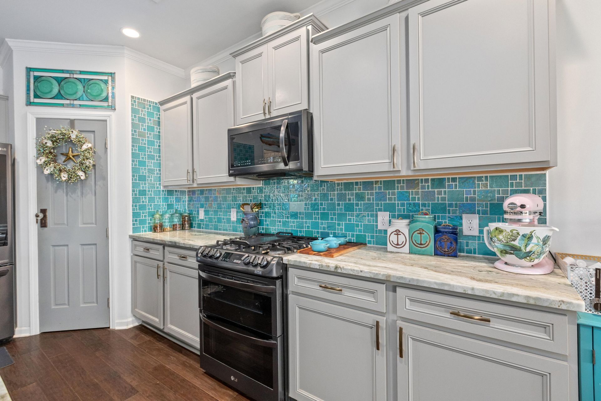 2008 Lanneau Lane Photo 8