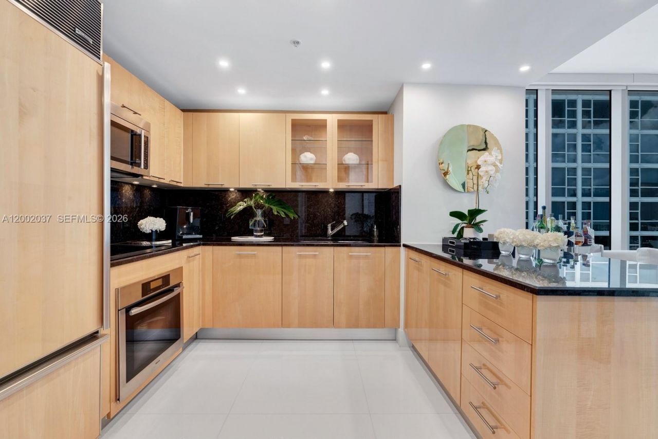 6899 Collins Ave, Unit 1109, Miami Beach, FL 33141 Photo