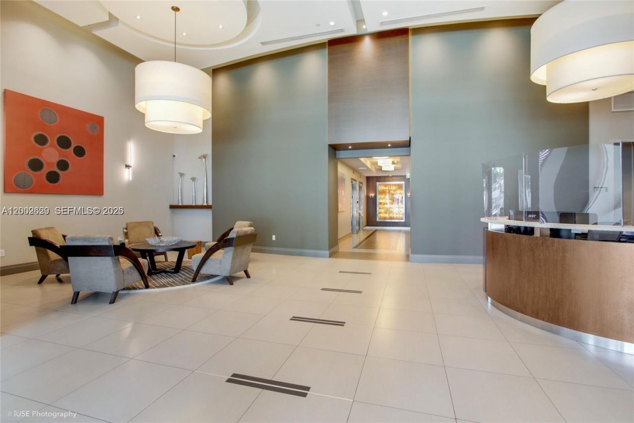 2525 SW 3rd Ave, Unit 1705, Miami, FL 33129 Photo