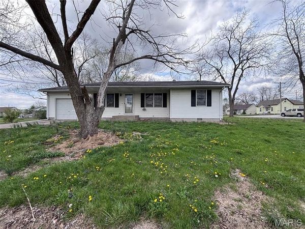 701 Sumner Street , Jerseyville, IL 62052