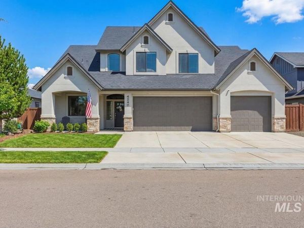 4240 W Sunny Cove, Meridian, ID 83646