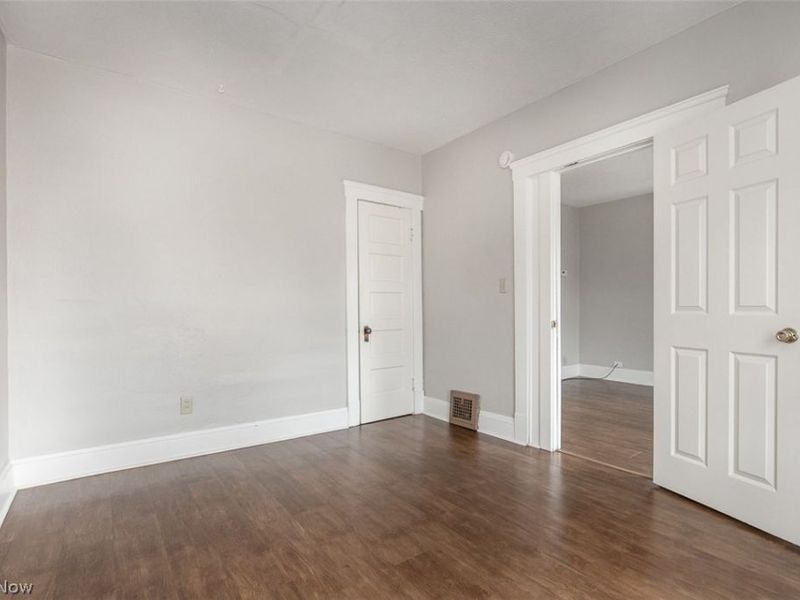 4409 Bucyrus Avenue , Cleveland, OH 44109 Photo 18