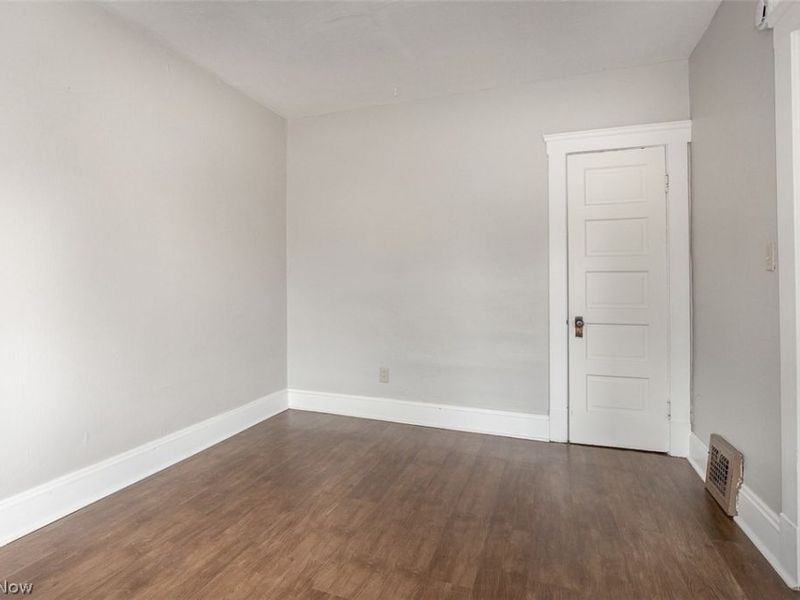 4409 Bucyrus Avenue , Cleveland, OH 44109 Photo 19