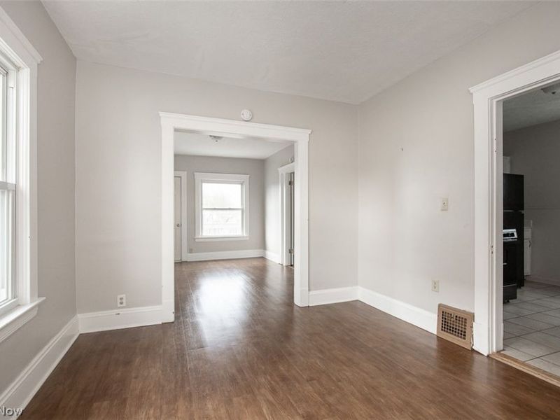 4409 Bucyrus Avenue , Cleveland, OH 44109 Photo 4