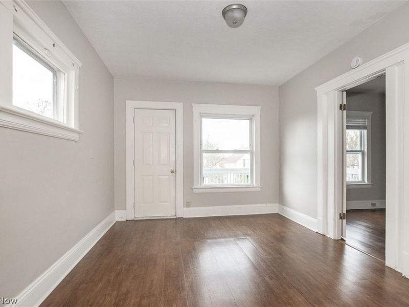 4409 Bucyrus Avenue , Cleveland, OH 44109 Photo 7