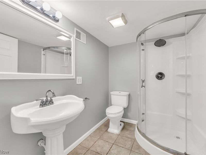 20751 Goller Avenue, Euclid, OH 44119 Photo 18