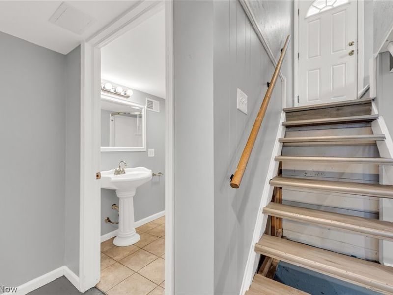 20751 Goller Avenue, Euclid, OH 44119 Photo 19