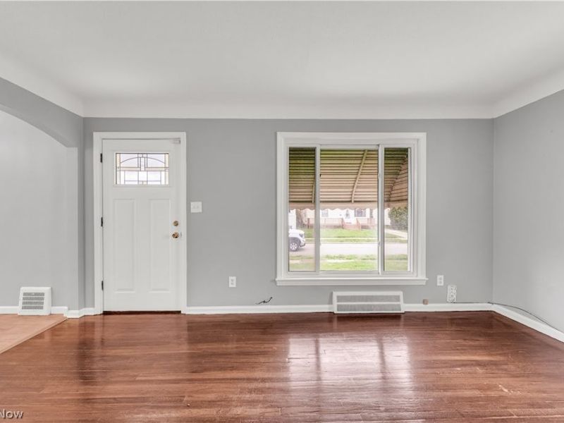 20751 Goller Avenue, Euclid, OH 44119 Photo 3