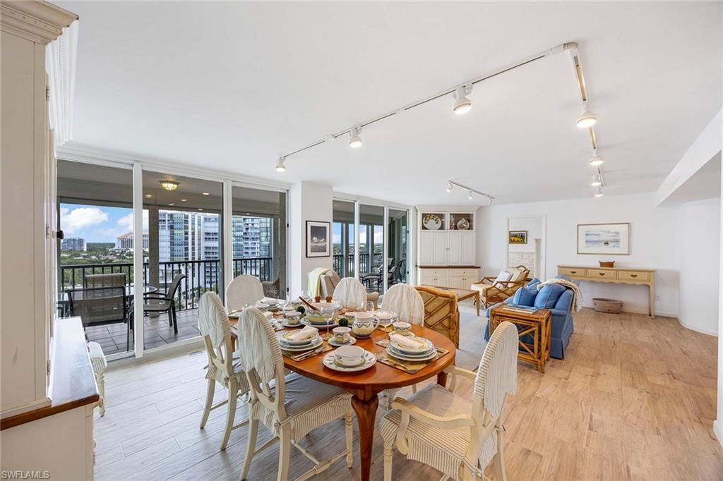 4651 Gulf Shore Blvd N, Unit 1106, Naples, FL 34103 Photo