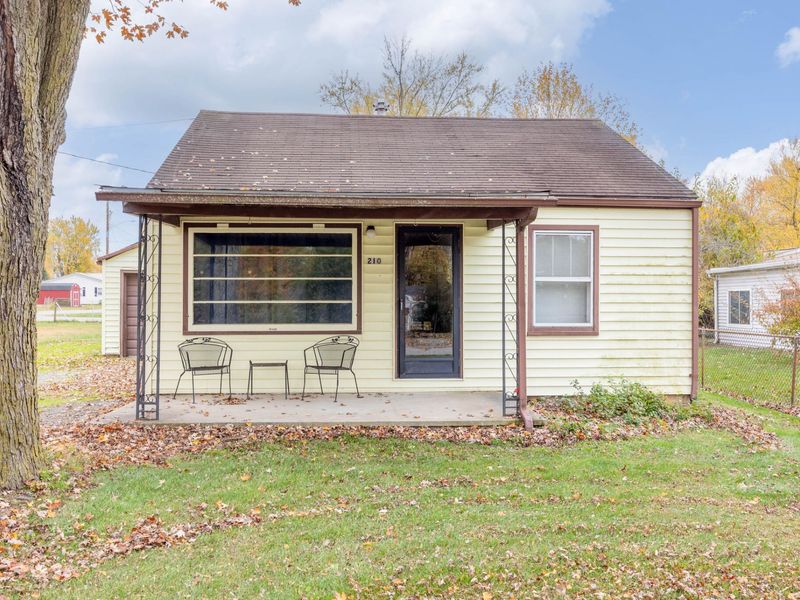 210 E Elliott Road, Russells Point, OH 43348 Photo 2