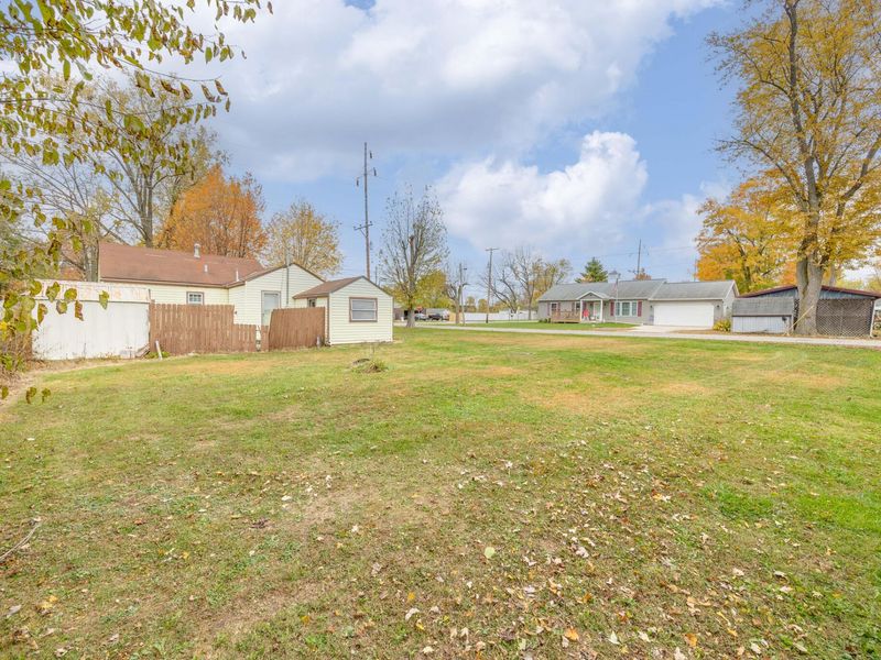 210 E Elliott Road, Russells Point, OH 43348 Photo 6