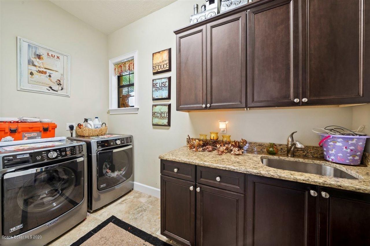 906 Casa Dolce Casa Circle, Rockledge, FL 32955 Photo