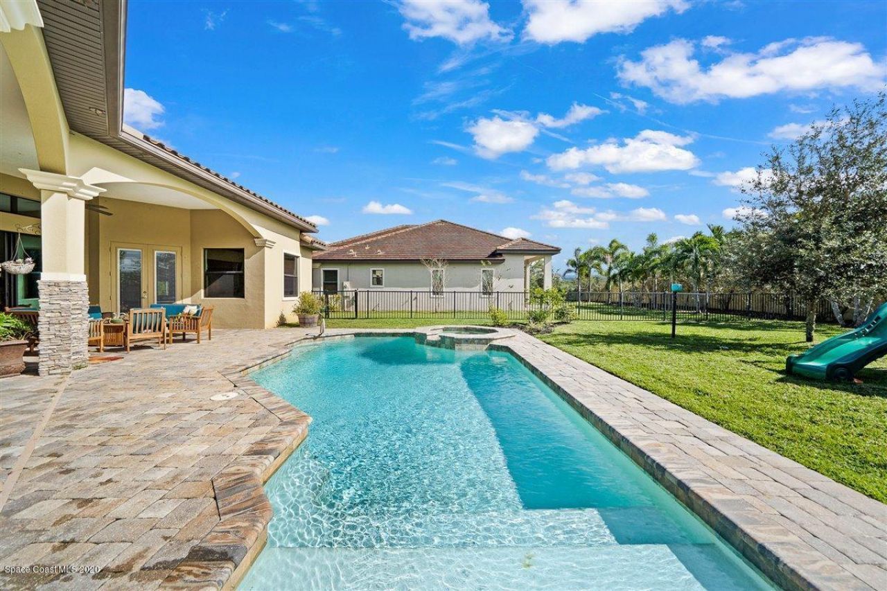 906 Casa Dolce Casa Circle, Rockledge, FL 32955 Photo