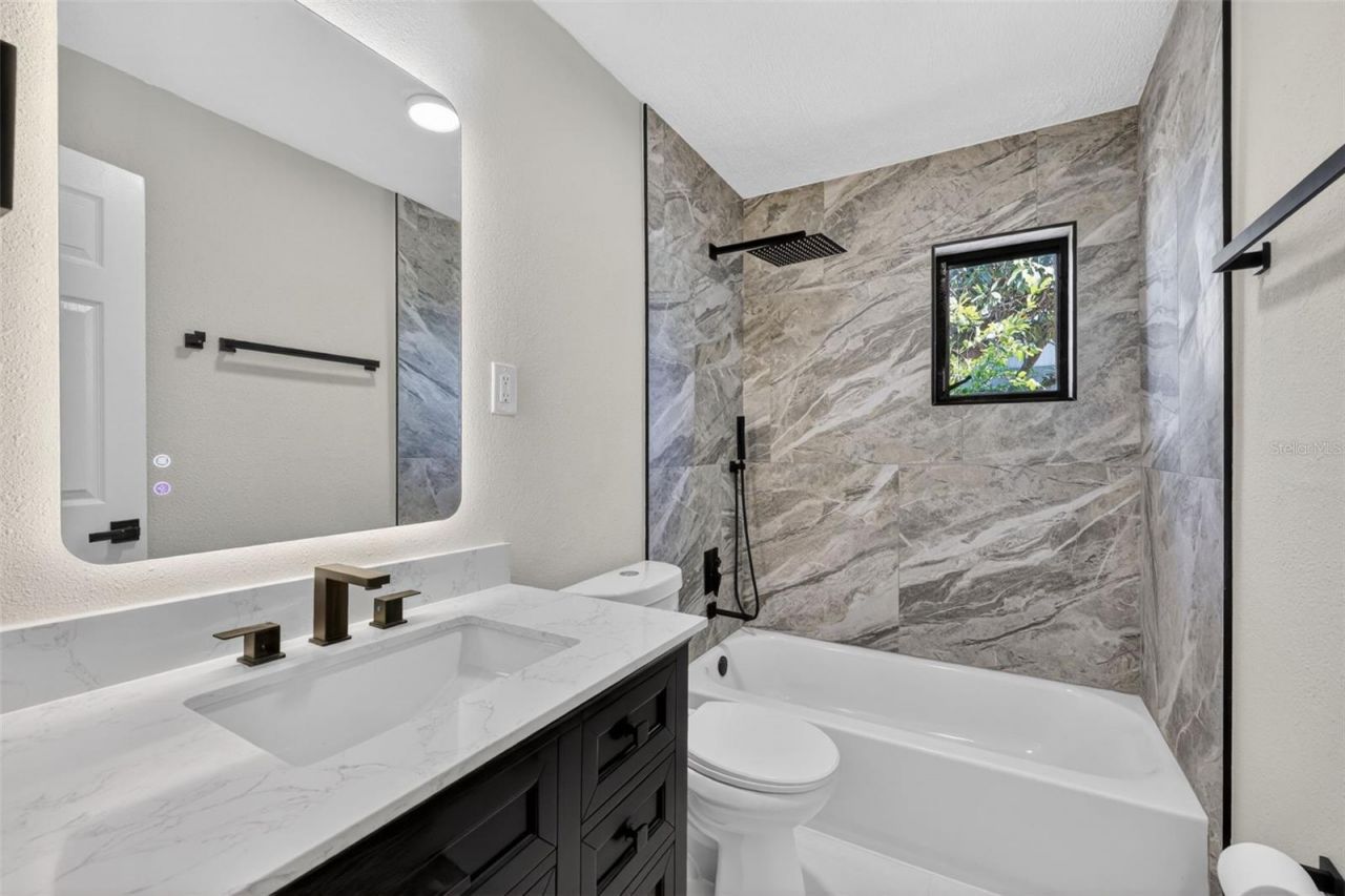 11781 128th Avenue , Largo, FL 33778 Photo