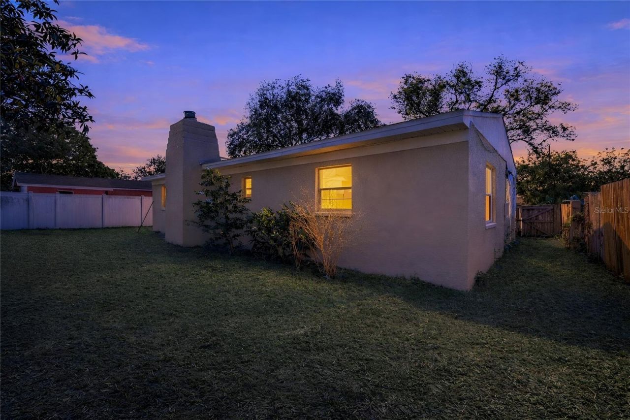 11781 128th Avenue , Largo, FL 33778 Photo