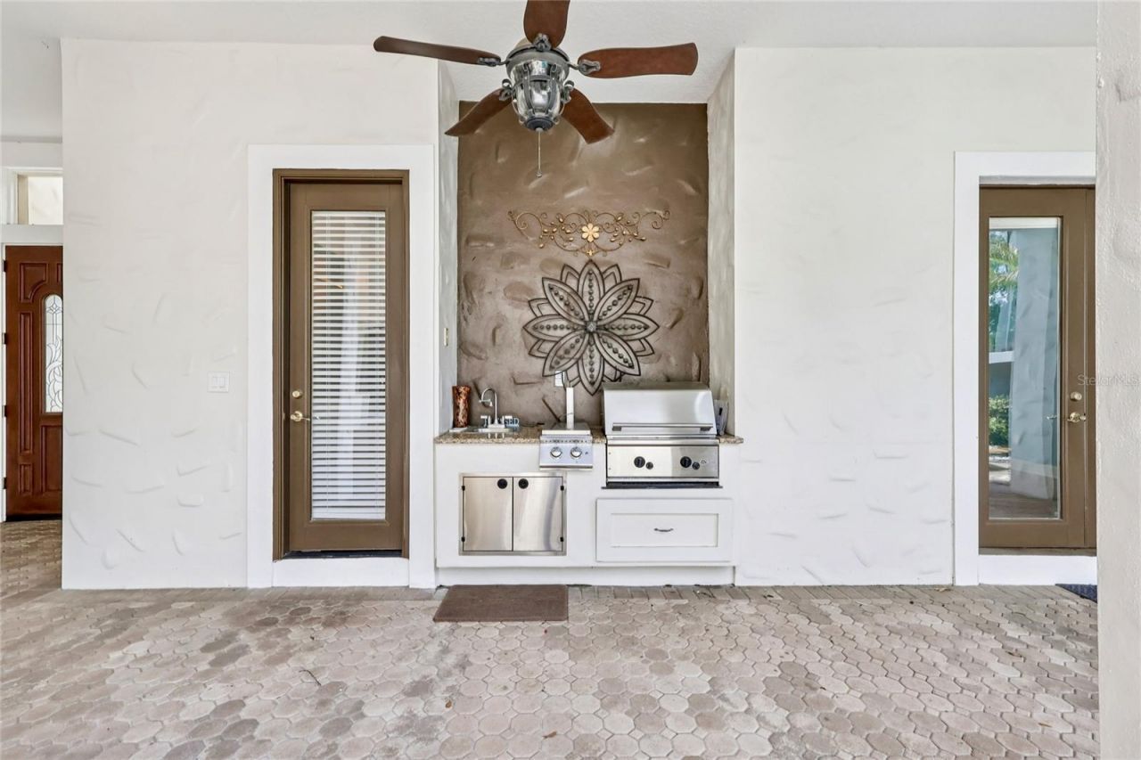 2068 Roberts Point Drive, Windermere, FL 34786 Photo