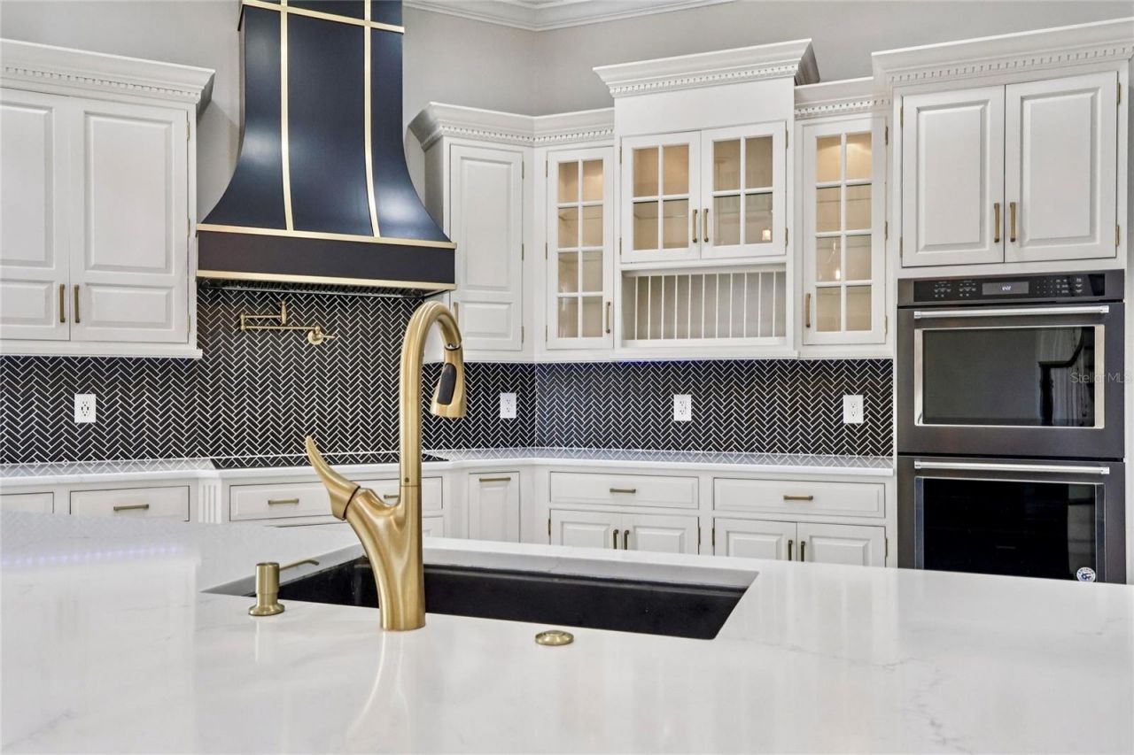 2068 Roberts Point Drive, Windermere, FL 34786 Photo