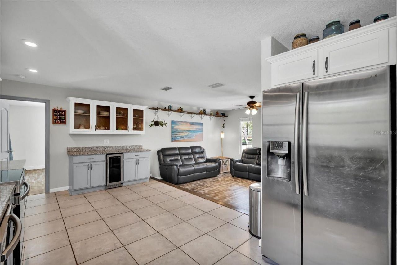 245 Country Circle Drive E, Port Orange, FL 32128 Photo