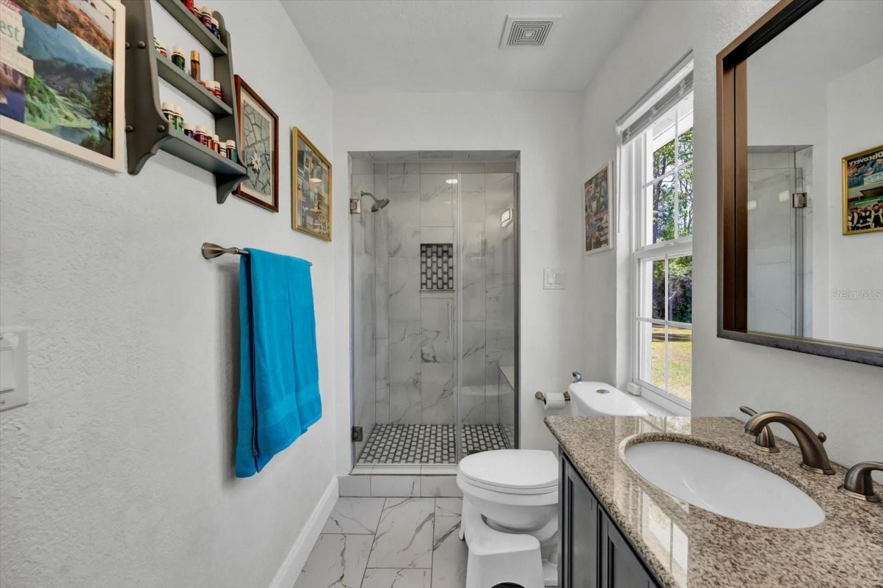 245 Country Circle Drive E, Port Orange, FL 32128 Photo