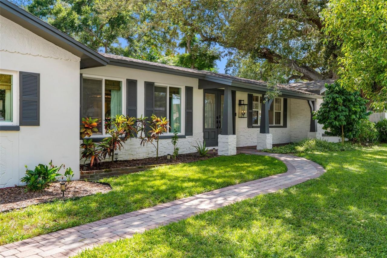 1811 Nursery Road, Clearwater, FL 33764 Photo