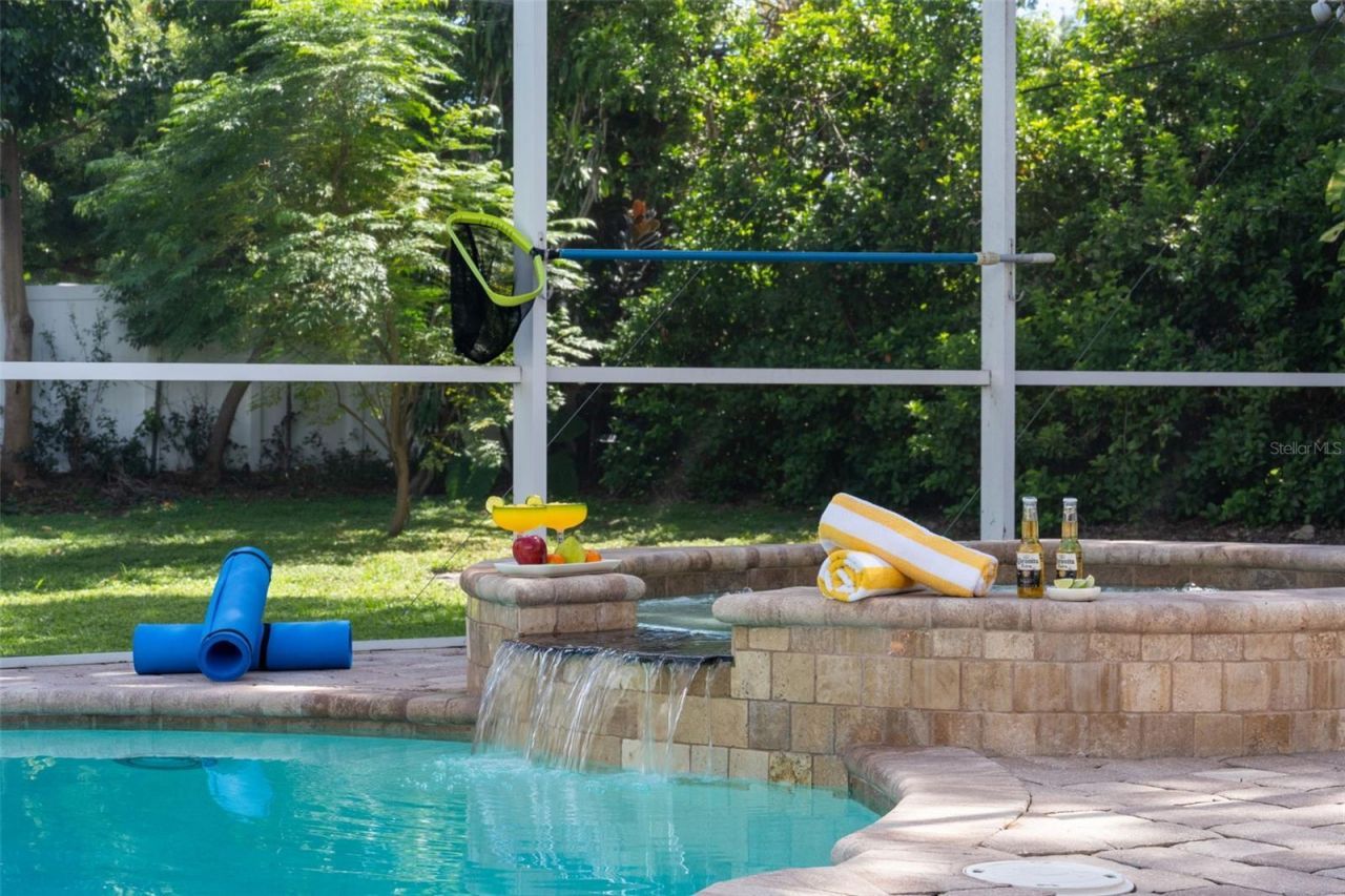 1811 Nursery Road, Clearwater, FL 33764 Photo