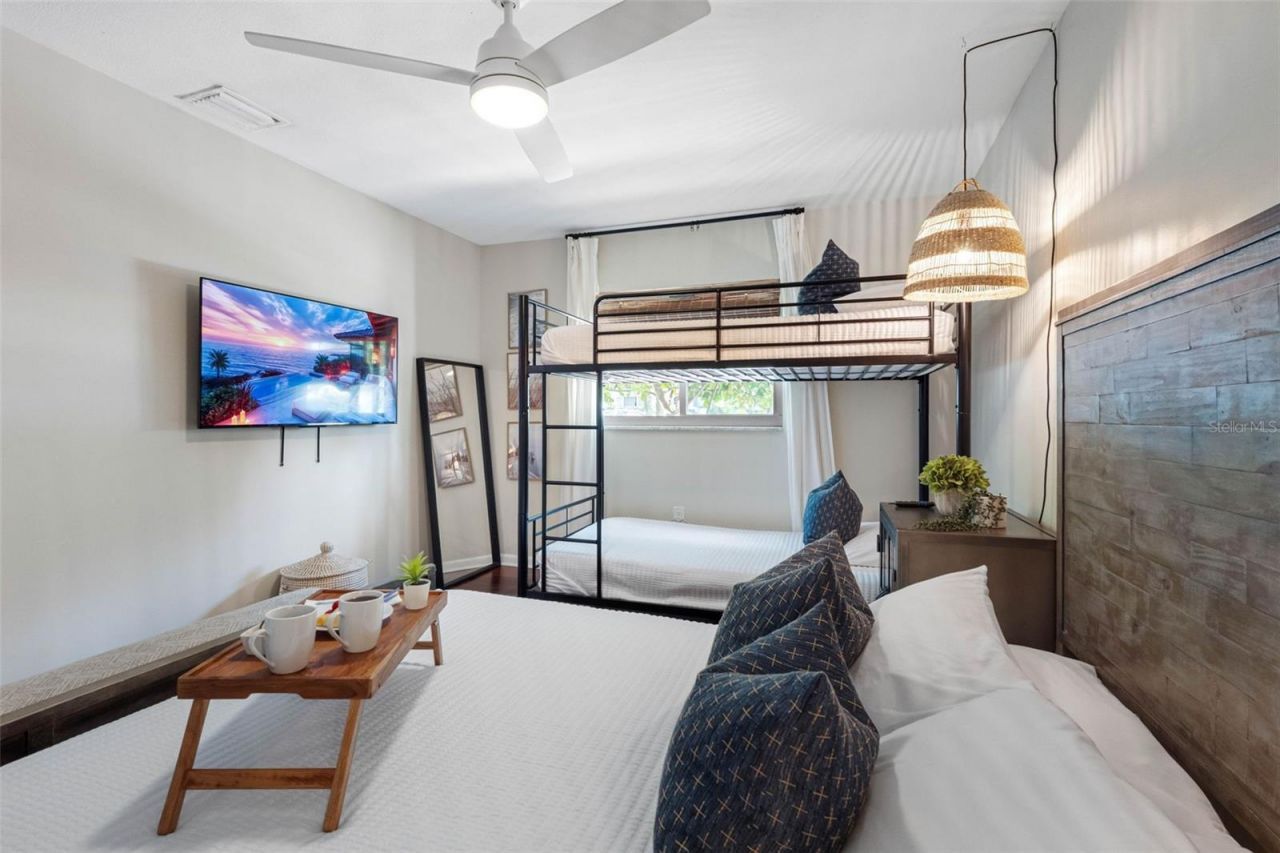 1811 Nursery Road, Clearwater, FL 33764 Photo