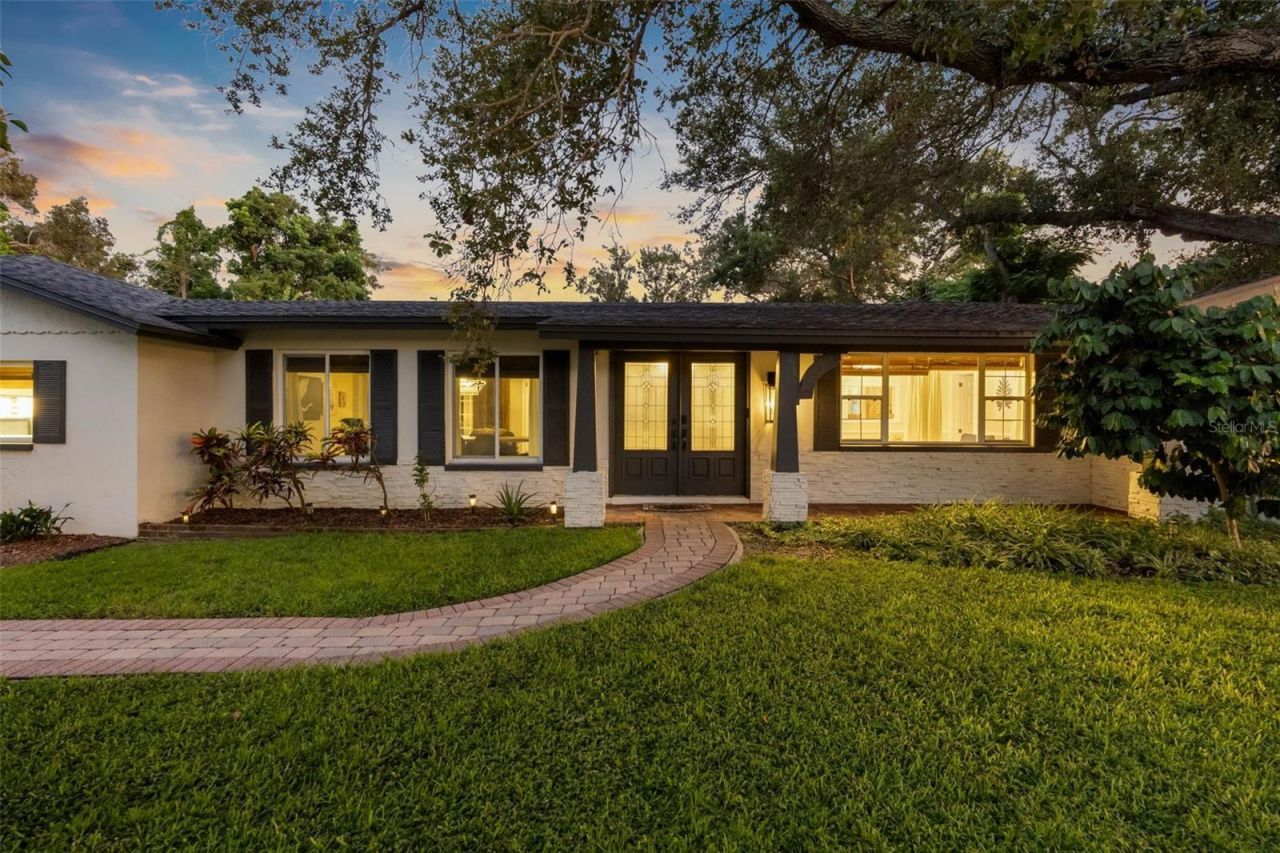 1811 Nursery Road, Clearwater, FL 33764 Photo