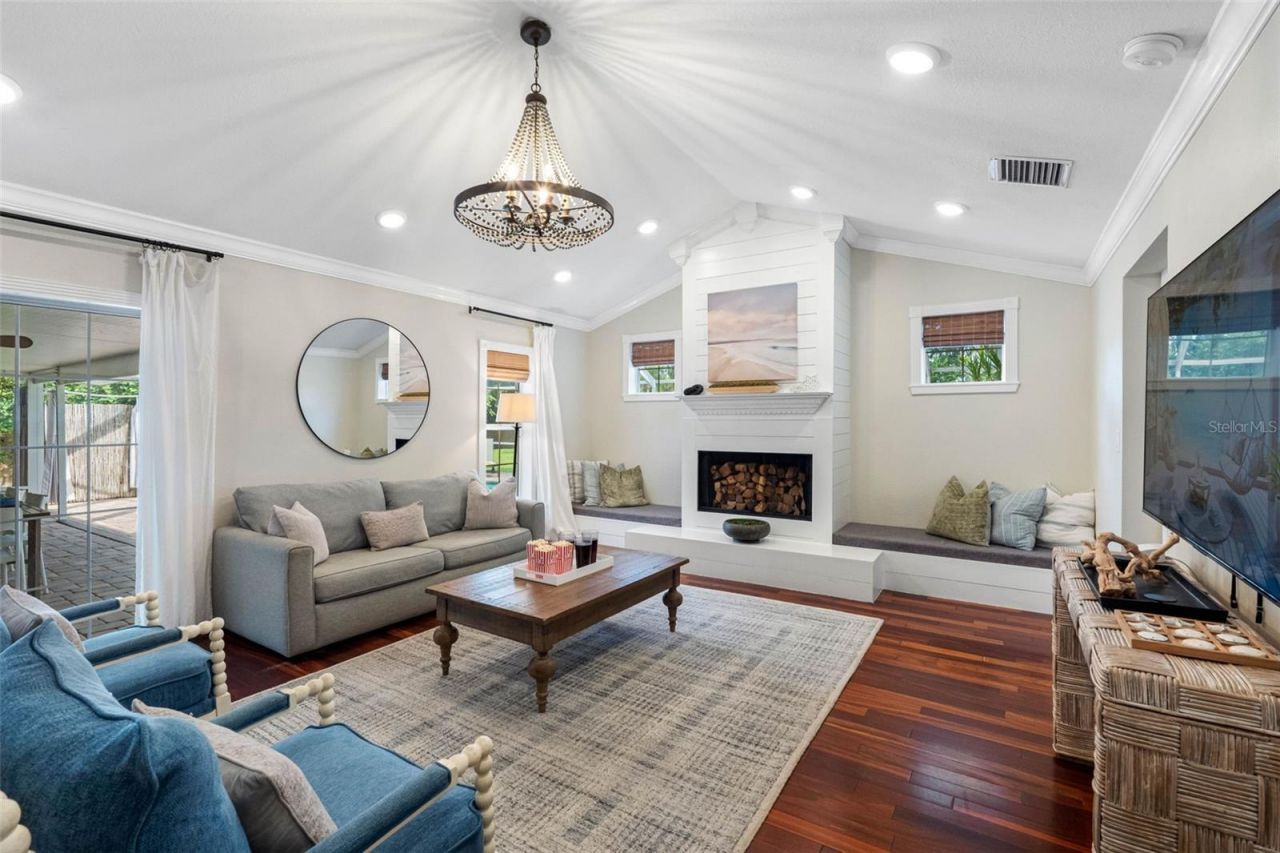 1811 Nursery Road, Clearwater, FL 33764 Photo