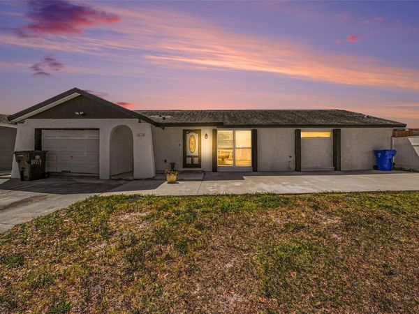 10119 CHIMNEY HILL COURT, TAMPA, FL 33615