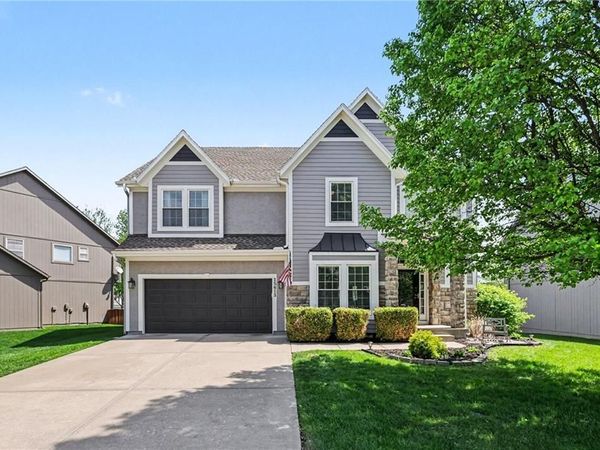 15613 S Brookfield Street, Olathe, KS 66062