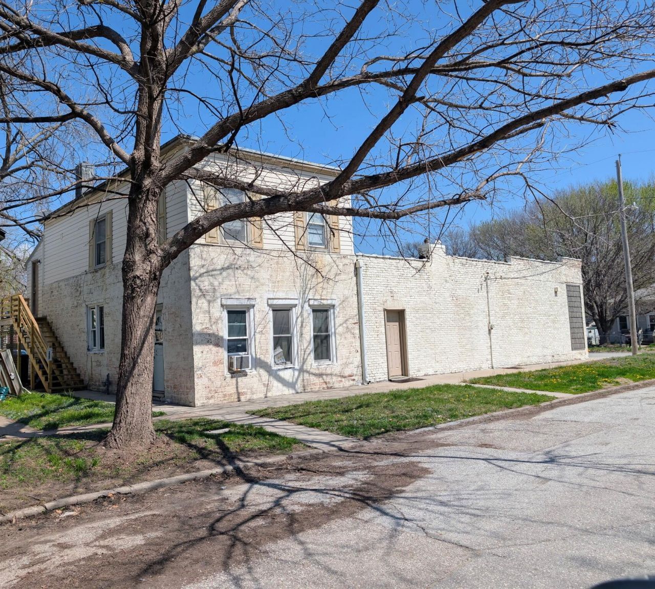 400 N 8th Street, Council Bluffs, IA 51503 Main Photo