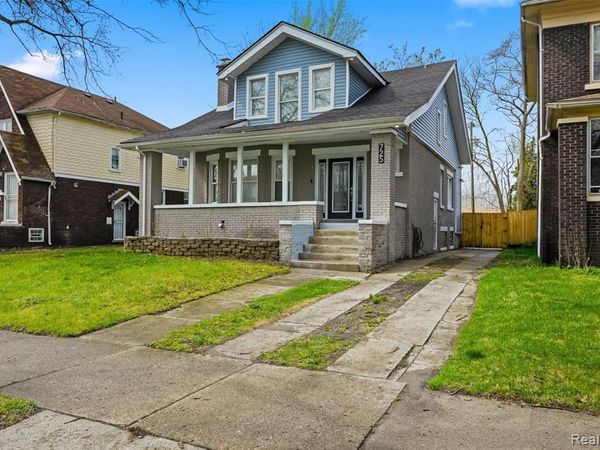725 Lakewood Street, Detroit, MI 48215