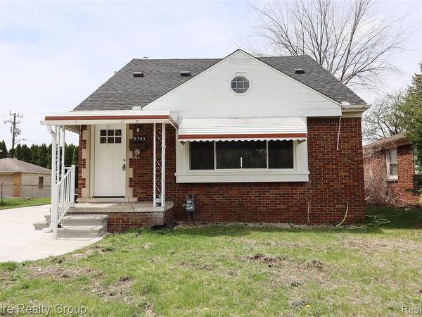 5743 N Highland Street, Dearborn Heights, MI 48127