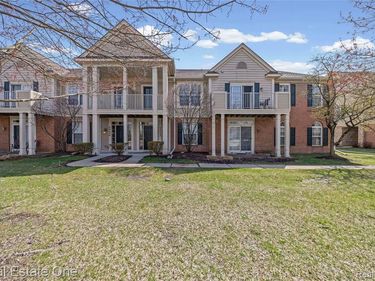 40442 Bay Harbor Lane , CANTON, MI 48188