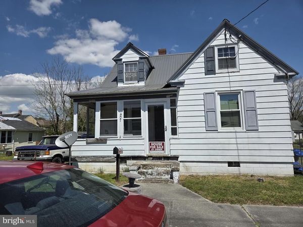 407 & 409 WALNUT STREET , POCOMOKE CITY, MD 21851