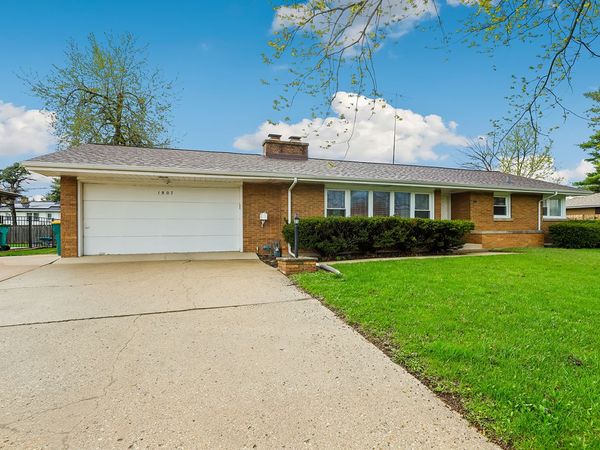 1807 Glenwood Avenue , Joliet, IL 60435