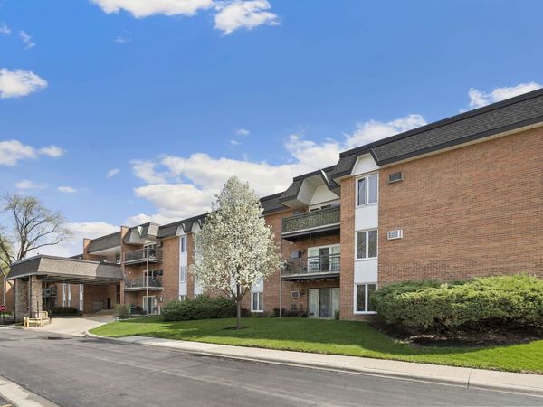 4250 Saratoga Avenue , Unit L214, Downers Grove, IL 60515