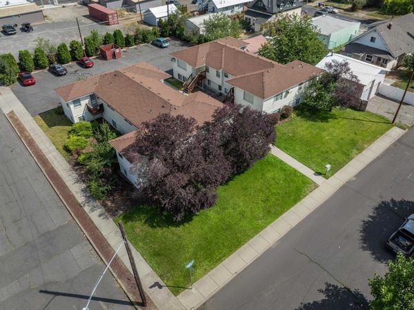 3222-3224 N Madison St, Spokane, WA 99205