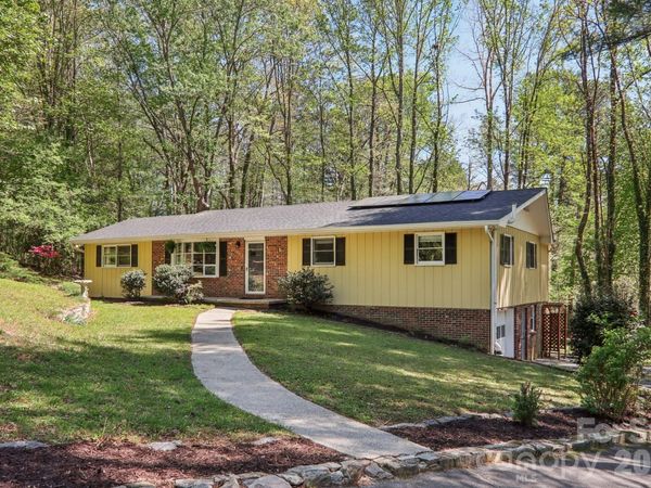 45 Crosswick Lane , Hendersonville, NC 28739